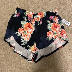 Old Navy sleep shorts, size XS.